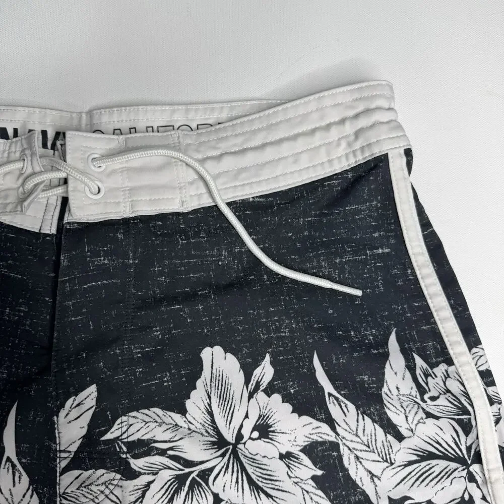 Old Navy California Floral Board Shorts Men’s Size 30 Black White Swim Trunks